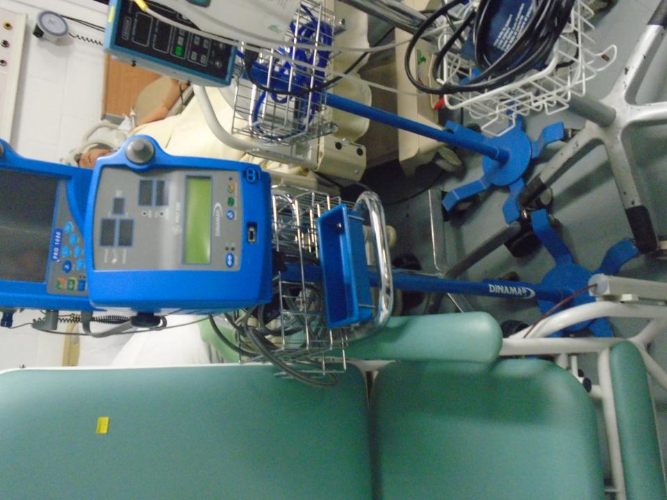 Blue Med Machine blood pressure machine blue | FILM MEDICAL