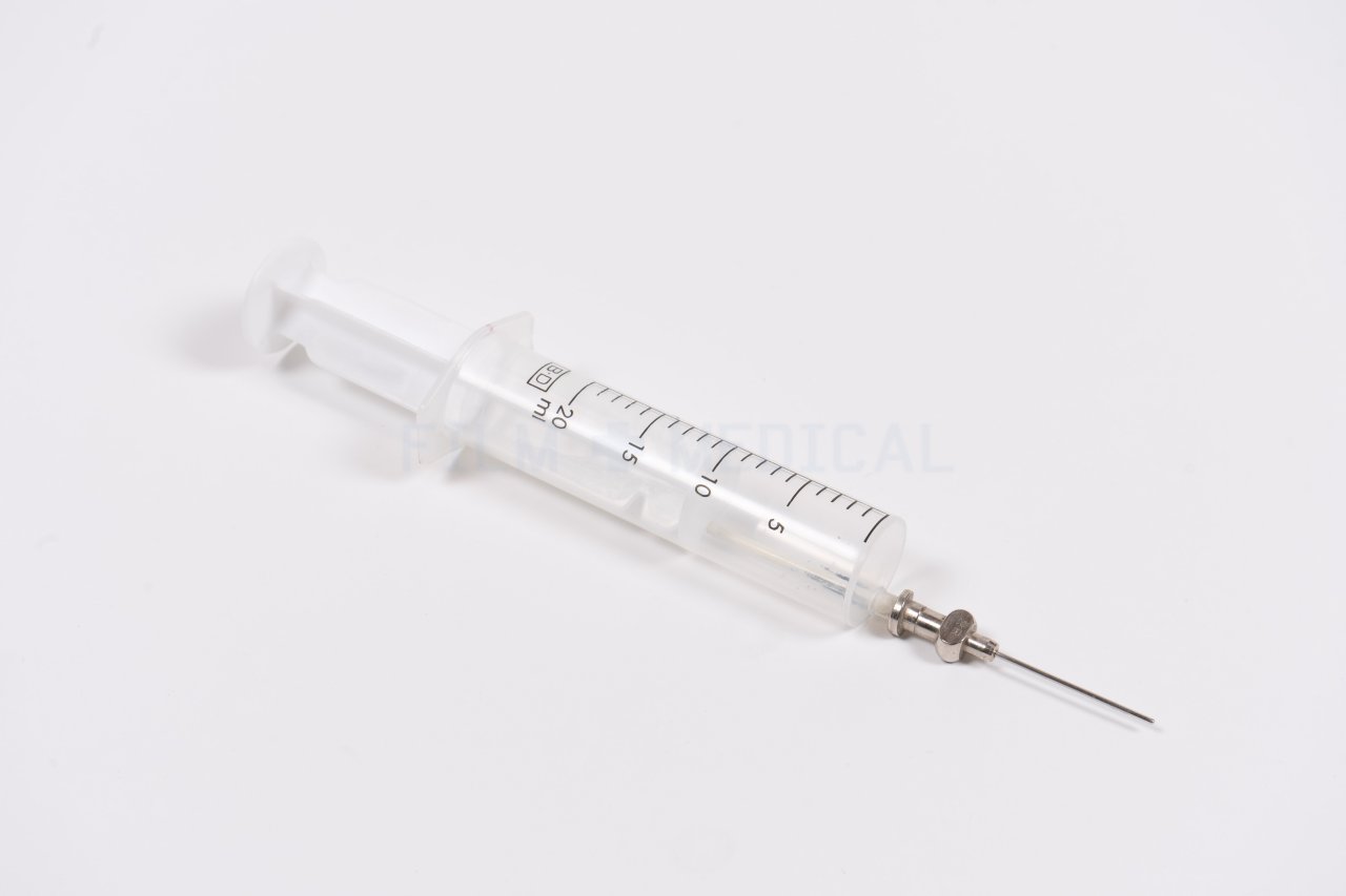 Retractable Syringe FILM MEDICAL