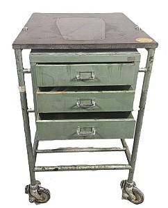 Period Crash Cart 