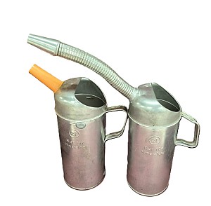 Metal Measuring Jug With Adjustable Spout