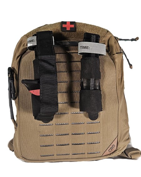 Waterproof Tactical Medical Backpack With x2 Tourniquets Black + Stethoscope + Bandages Soft Dressing 