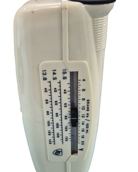 Hemoglobinometer 