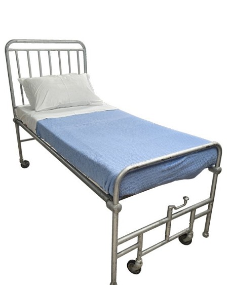 Period Metal 3 Part Bed With Mattress