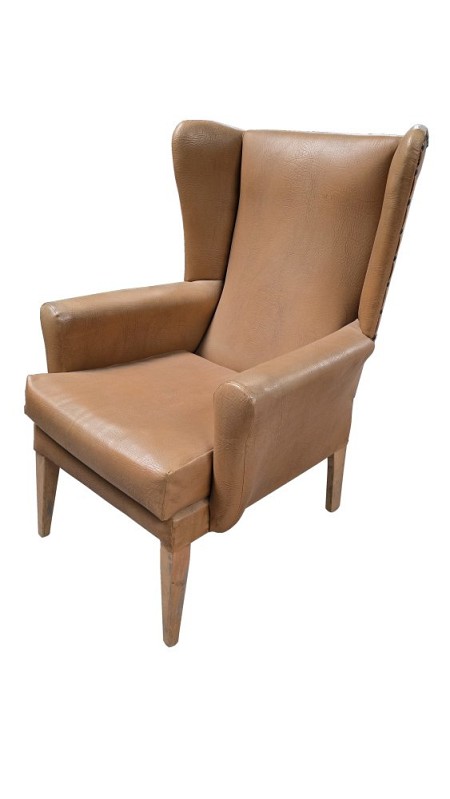 Visitor Chair Wing Back