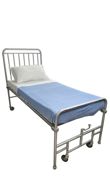 Period Metal 3 Part Bed With Mattress