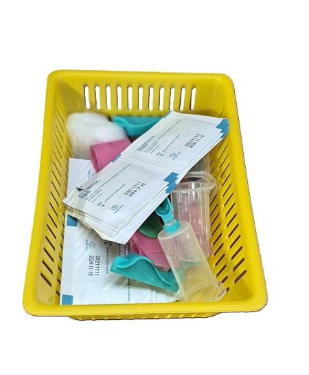 Small Yellow Basket Example Dressing