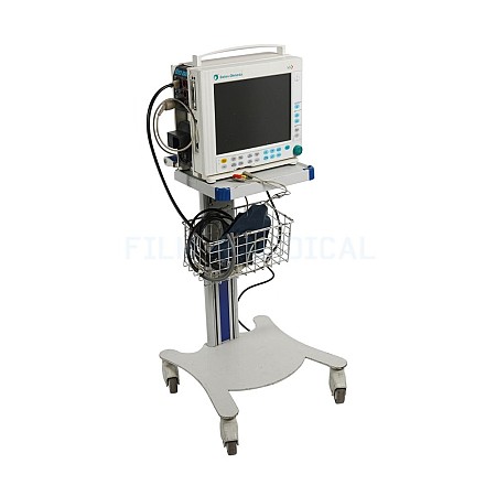 Heart Heart monitor On Removable Stand With Finger Probe, Bp Cuff ...