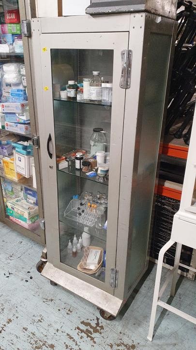 Glass cabinet  single 