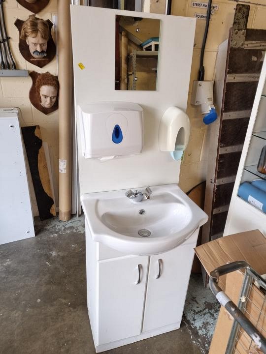 Sink unit with soap and dispenser 