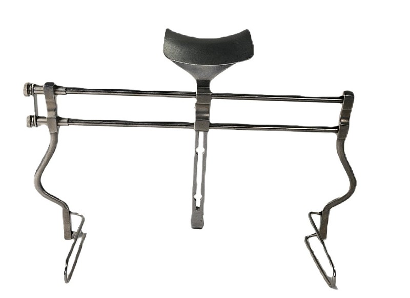 Balfour Retractor