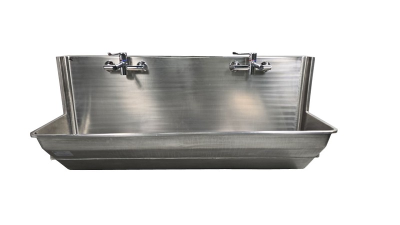 Large sluice Sink
