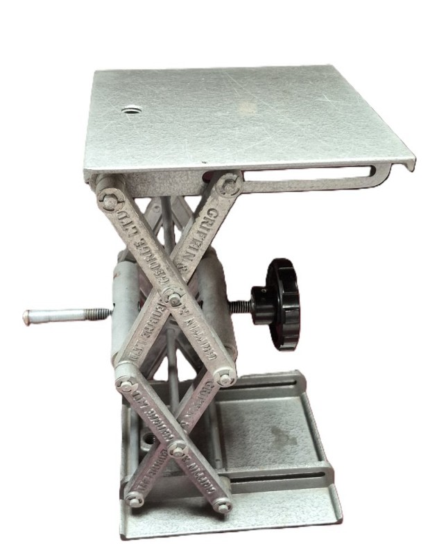 Lab Lifting Scissor Platforms