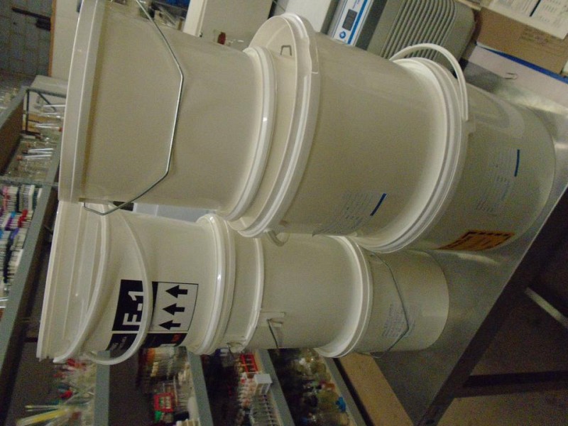 Tubs containers / white various