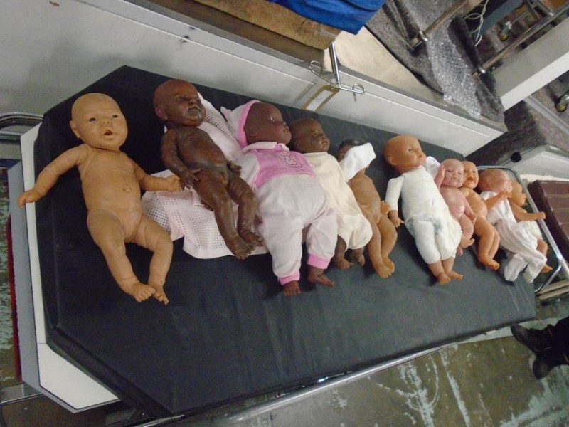 Plastic babies 