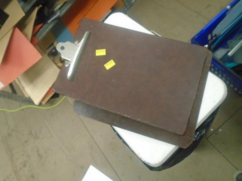 Bakerlite Clipboard