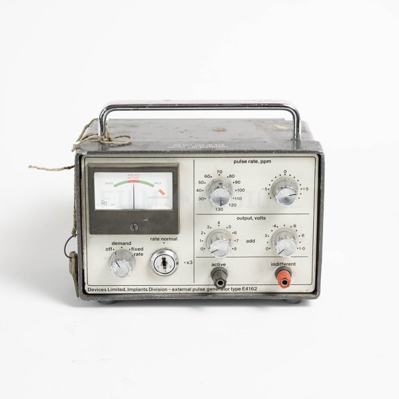 Volt Meter Pulse Generator