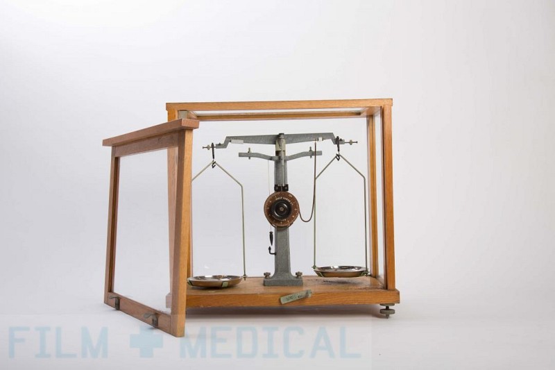 Laboratory Weighing Scales