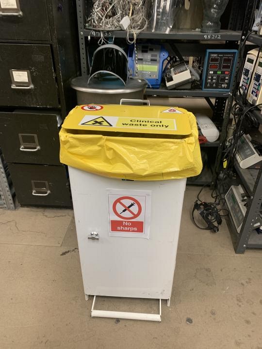 hospital bins solid yellow lid