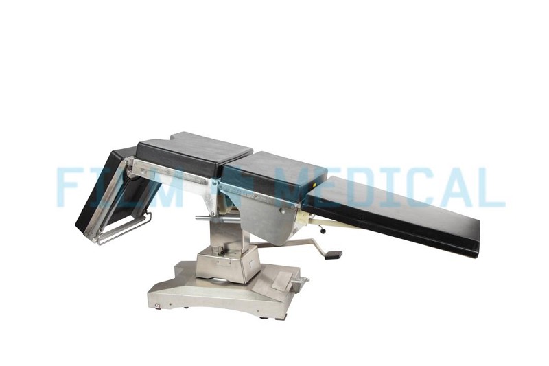 Operating Table Modern | FILM MEDICAL