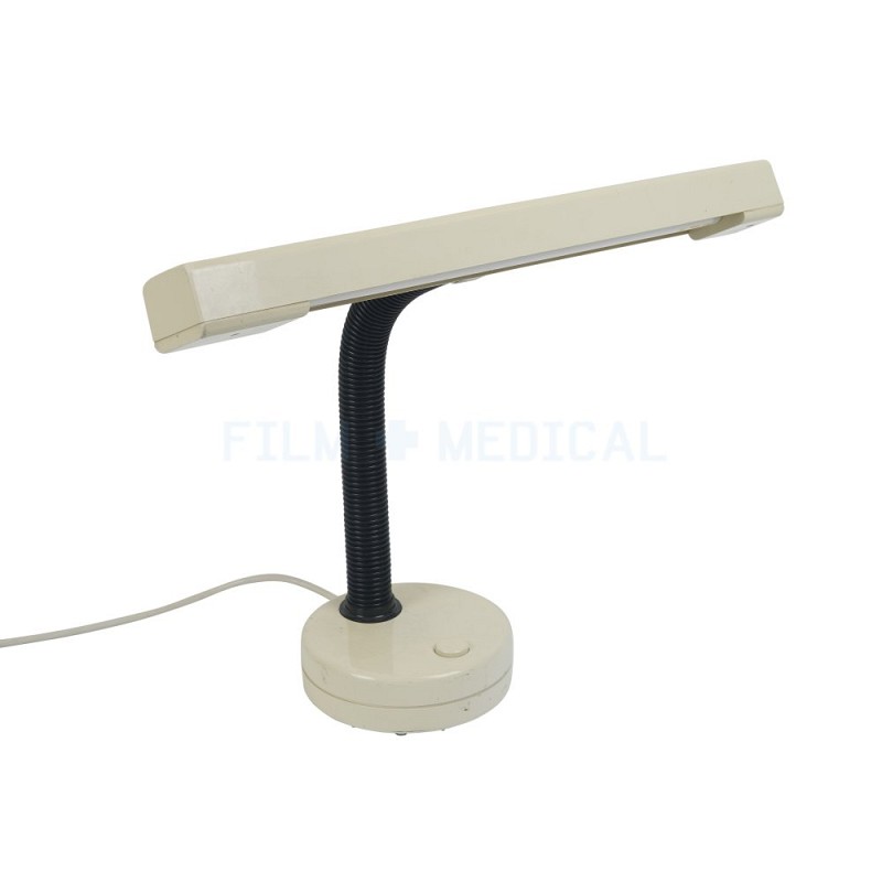 Period Cream Desk Lamp