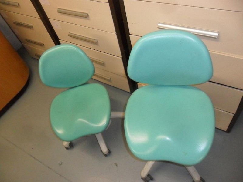 Dental Stool green