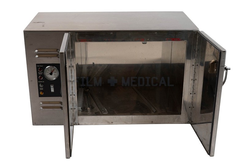 Steriliser   / Oven 