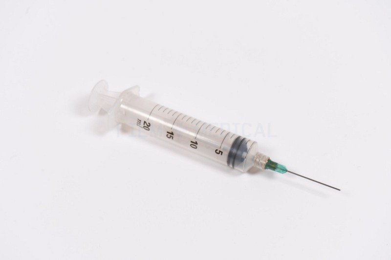 Retractable Syringe 