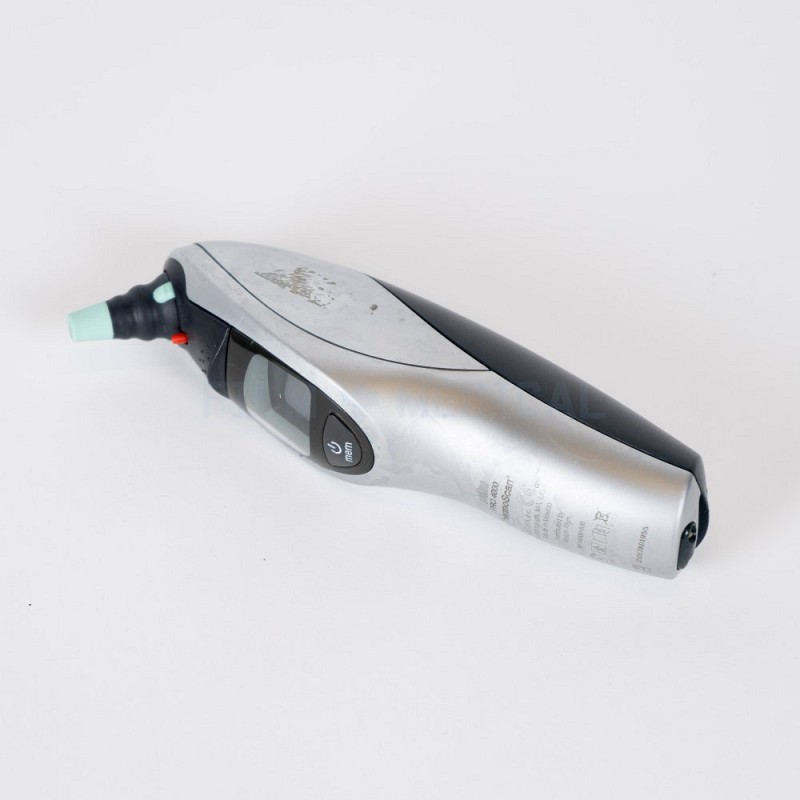 Ear thermometer 