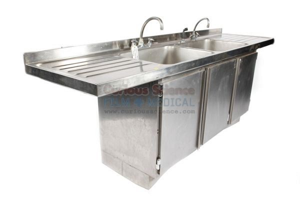 Mortuary double sink unit