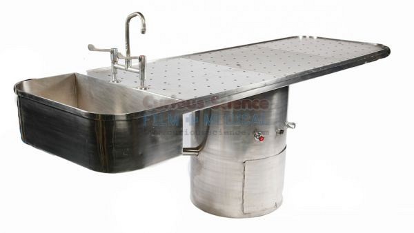 Mortuary table with sink unit