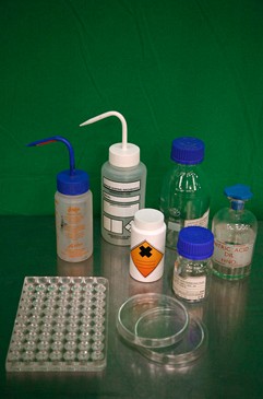 Sample Tray, Petri Dishes and Bottles