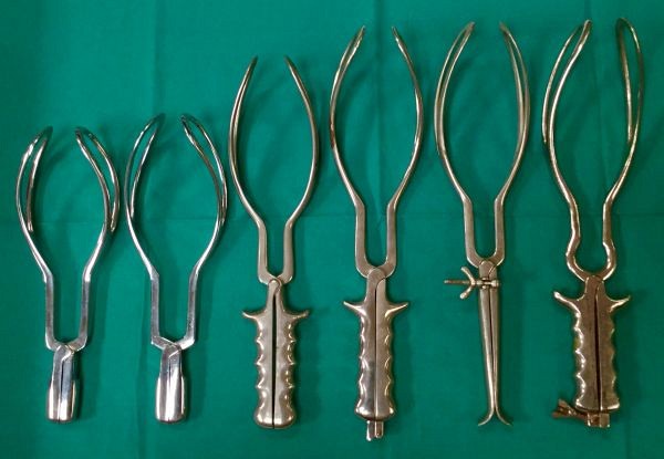 Delivery forceps