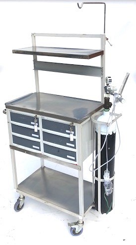 Procedure trolley with oxygen cylinder